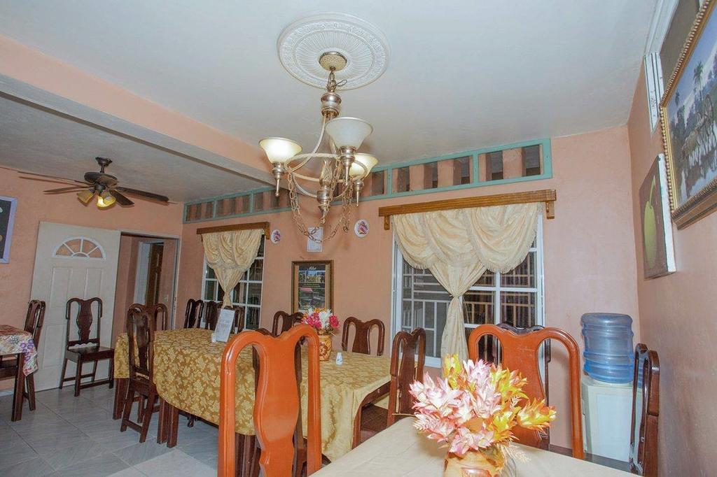 La Belle Maison Milot Samson Exterior photo